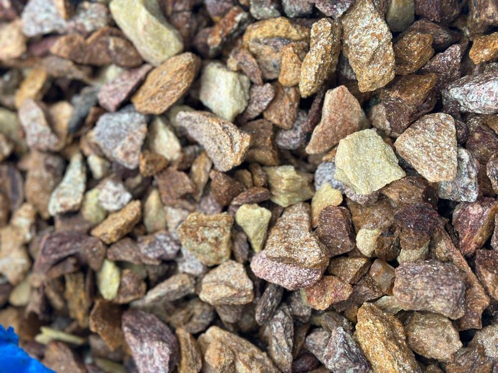 Златолит персиковый декоративная каменная крошка купить в Бакале