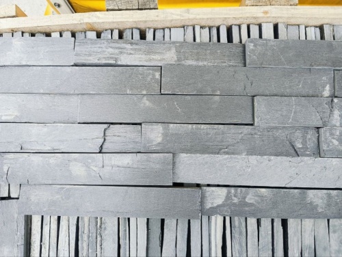 Плитка чёрная из натурального камня фасадная 30 см * 5 см, толщина 7 мм -30 мм купить в Бакале