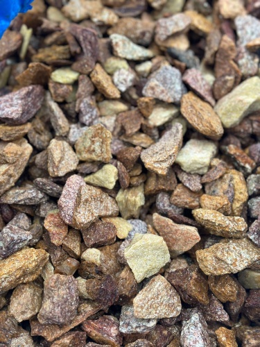 Златолит персиковый декоративная каменная крошка купить в Бакале