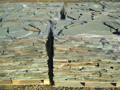 Плитняк златолит зелёный для цоколя, отмостки купить в Бакале