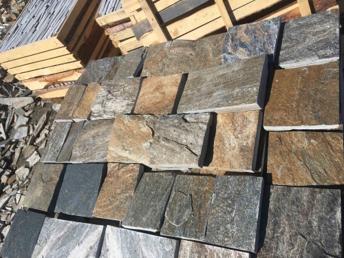 Плитка пилёная златолит Уральский для цоколя, отмостки купить в Бакале