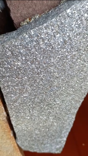 Плитняк златолит серебристый для цоколя, отмостки купить в Бакале