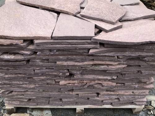 Плитняк лемезит бордовый для облицовки цоколя 20-25 мм  купить в Бакале