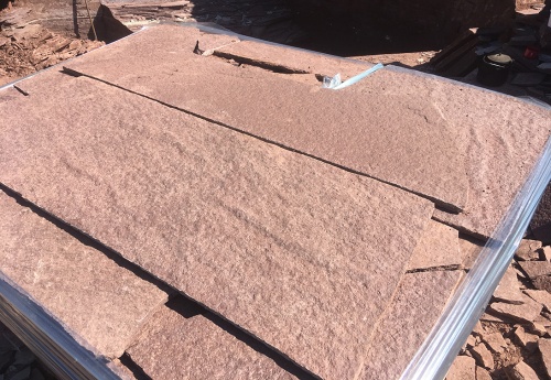 Плитняк лемезит бордовый для облицовки цоколя 20-25 мм  купить в Бакале